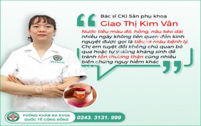 Nước tiểu c&oacute; m&agrave;u đỏ, hồng, n&acirc;u,.. - Dấu hiệu cảnh b&aacute;o nguy cơ bất thường về sức khỏe